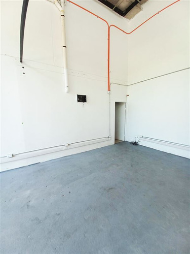 Local Comercial En Arriendo En Providencia