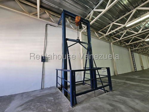 Galpón En Alquiler En San Agustín Del Norte Cda 25-18530 Yf