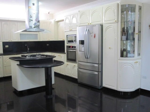 Imagen 4 de 10 de Townhouse En Venta En Urbanización El Castaño Maracay 22-28529 Yjs