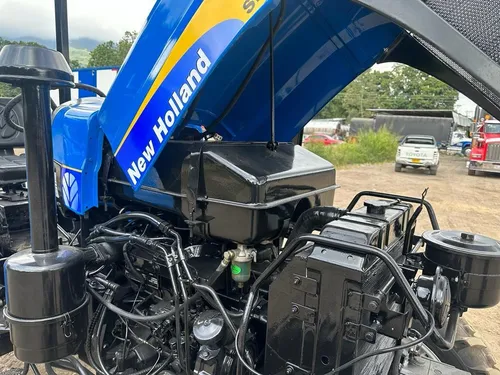 Tractor New Holland Chino 70 Caballos