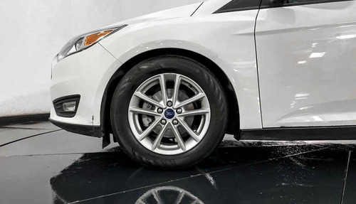 Imagen 11 de 15 de 21490 - Ford Focus 2016 Con Garantía At