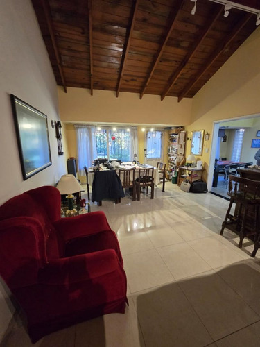 Venta Casa De Dos Dormitorios Country Club Banco Provincia