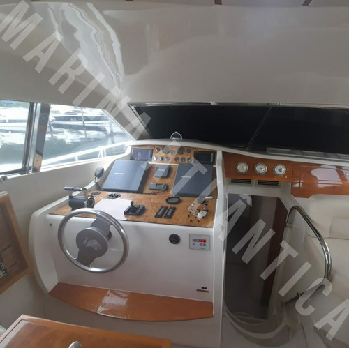 Ferretti 55, Ano 2004.02x Man 800hp - Marina Atlântica.