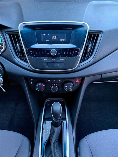 Imagen 6 de 14 de Chevrolet Cavalier 2019 Ls Automatico Electrico Estereo Bt