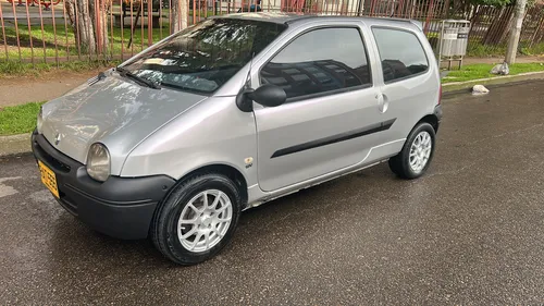 Renault Twingo 1.2 Access +