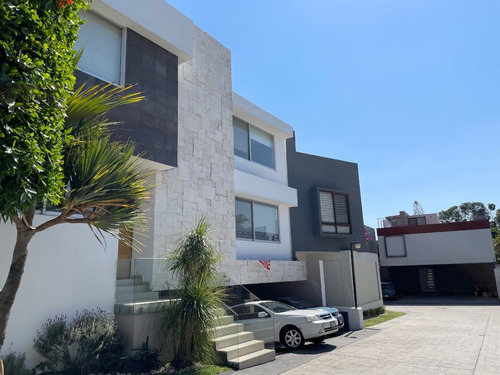 Casa En Privada En Los Volcanes, Cuernavaca, Morelos - Iti-1832-cp