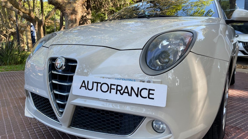 Imagen 16 de 25 de Alfa Romeo Mito Junior Jd