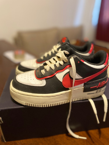 Zapatillas Nike Air Force 1 Casi Nuevas! Se Usaron 2 Veces. (Usado)