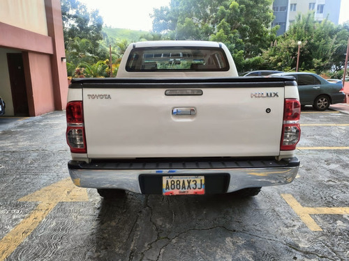 Imagen 5 de 11 de Toyota Hilux