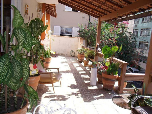 Imagem 5 de 12 de Casa Com 3 Quartos, 100 M² Por R$ 700.000,00 - Santa Rosa - Rj - Ca15134