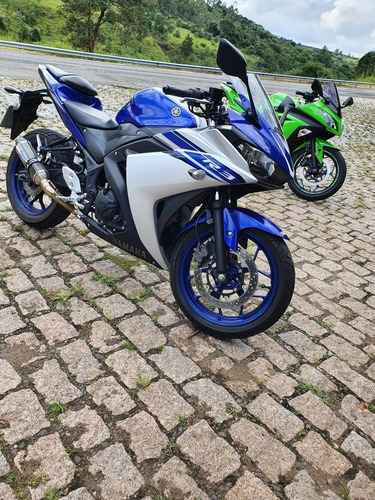 Yamaha R3