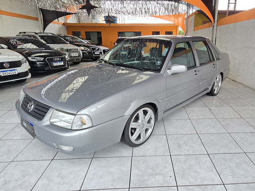 Volkswagen Santana 2.0 4p