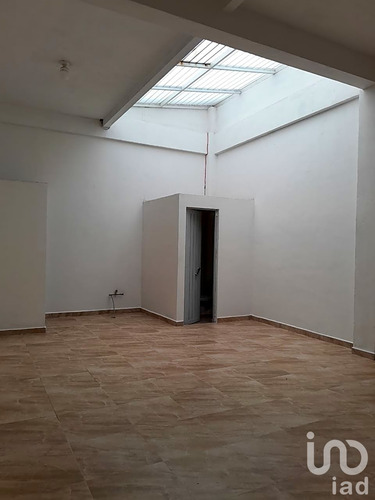 Renta Local Comercial 1 Ambiente Valle De Anáhuac Sección A