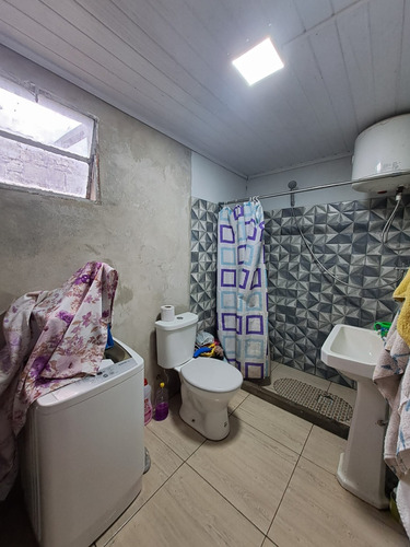 Se Vende Casa Con 2 Apartamentos En Centro De Tacuarembó