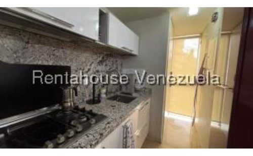 #25-13935 Confortable Y Amplio Apartamento En Campo Alegre