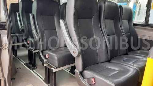 Van - Sprinter 415 Cdi - 2013 - Com Ar Condicionado