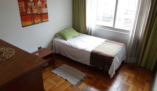 Excelente Casa En Barrio Consolidado 450 M² De Terreno.