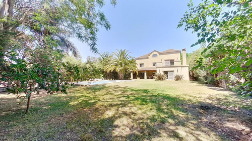 Casa En Venta En El Robledal, Pilar, Gba Norte