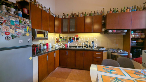 Casa En Venta 3 Dormitorios Con Fondo Y Garaje- Atahualpa: