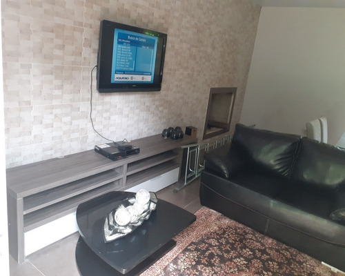 Imagem 8 de 12 de Linda Chácara Em Mairiporã 2 Suítes Sala Grande Com Lareira Terraço Com Varanda, Churrasqueira Forno E Fogão A Lenha Pomar Em Formação. - Mv117 - 69612413