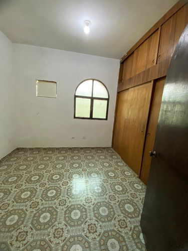 Se Vende Casa/urbanización Andrés Bello Maracay/pg1112