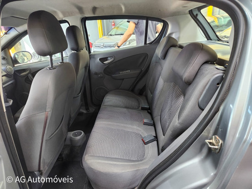 Fiat Palio 1.0 MPI ATTRACTIVE 8V FLEX 4P MANUAL