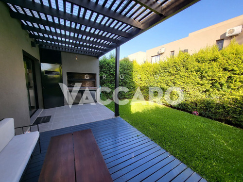 Venta Duplex Moreno Barrio Cerrado