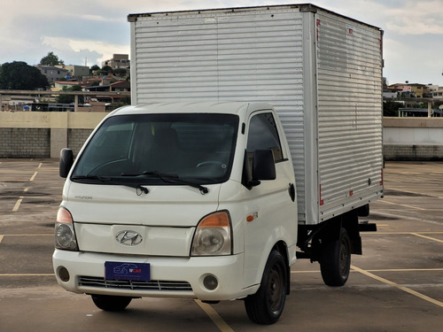 Hyundai HR 2.5 TCI LD EXTRA LONGO SEM CAÇAMBA 4X2 8V 97CV TURBO INTERCOOLER DIESEL 2P MANUAL