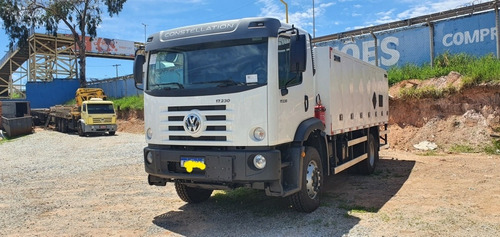 Imagem 6 de 8 de Vw 17230 Comboio Locação