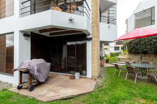 Casa En Arriendo/venta En Cedro Golf. Cod A5136