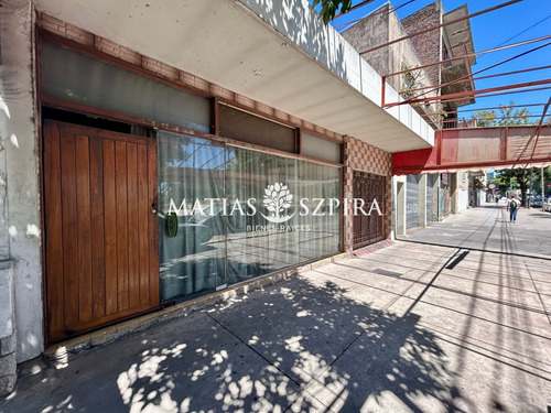 Venta De Casa 4 Ambientes En Mataderos, Capital Federal.