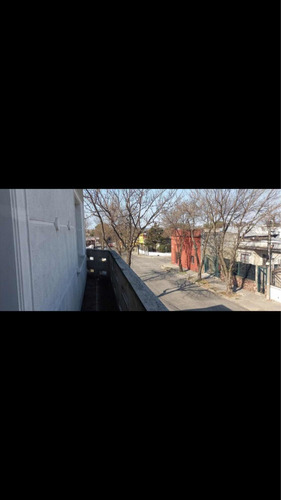 Alquilo Hermoso Apto De 3 Dormi, Patio Y Balcón En Cerrito!!