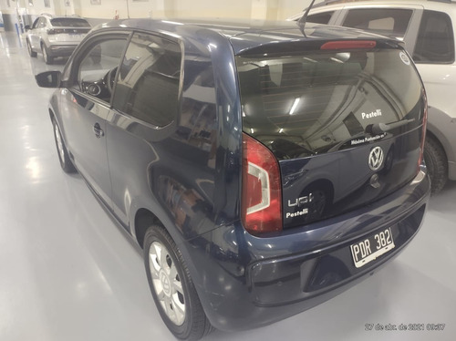 Volkswagen High Up 3p 2015 74.500km // Pestelli