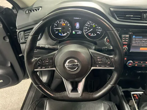 Nissan X-Trail 2.0 Exclusiv 2 Row Hybrid
