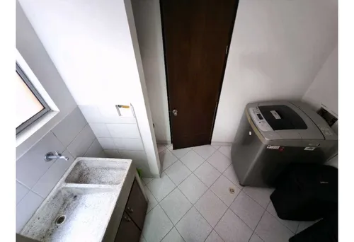 300m2 Duplex En El Poblado