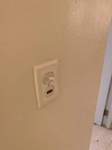 Imagen 9 de 12 de Alquilo Apartmentos En Segundo Nivel En La Carretera Mella