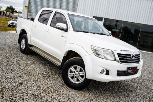Toyota Hilux 2.7 Cd Srv Vvti 4x2