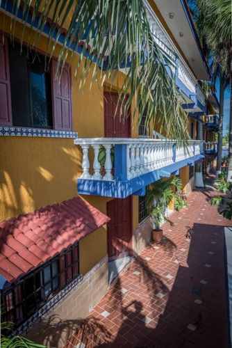 Hermosos Departamentos Amueblados A Solo 4 Cuadras Del Mar En Cozumel