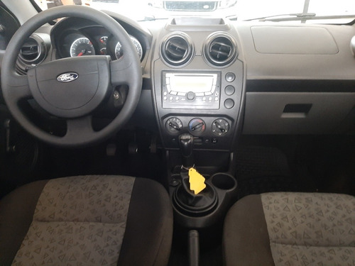 Ford Fiesta 1.6 Max One Ambiente 98cv 2014
