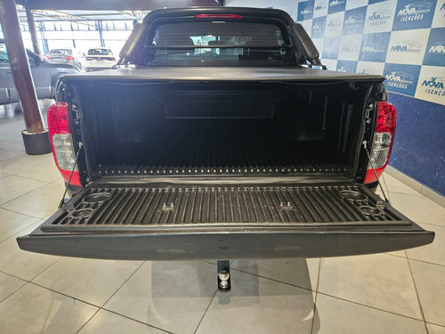 Nissan Frontier 2.3 Attack Cab. Dupla 4x4 Aut. 4p