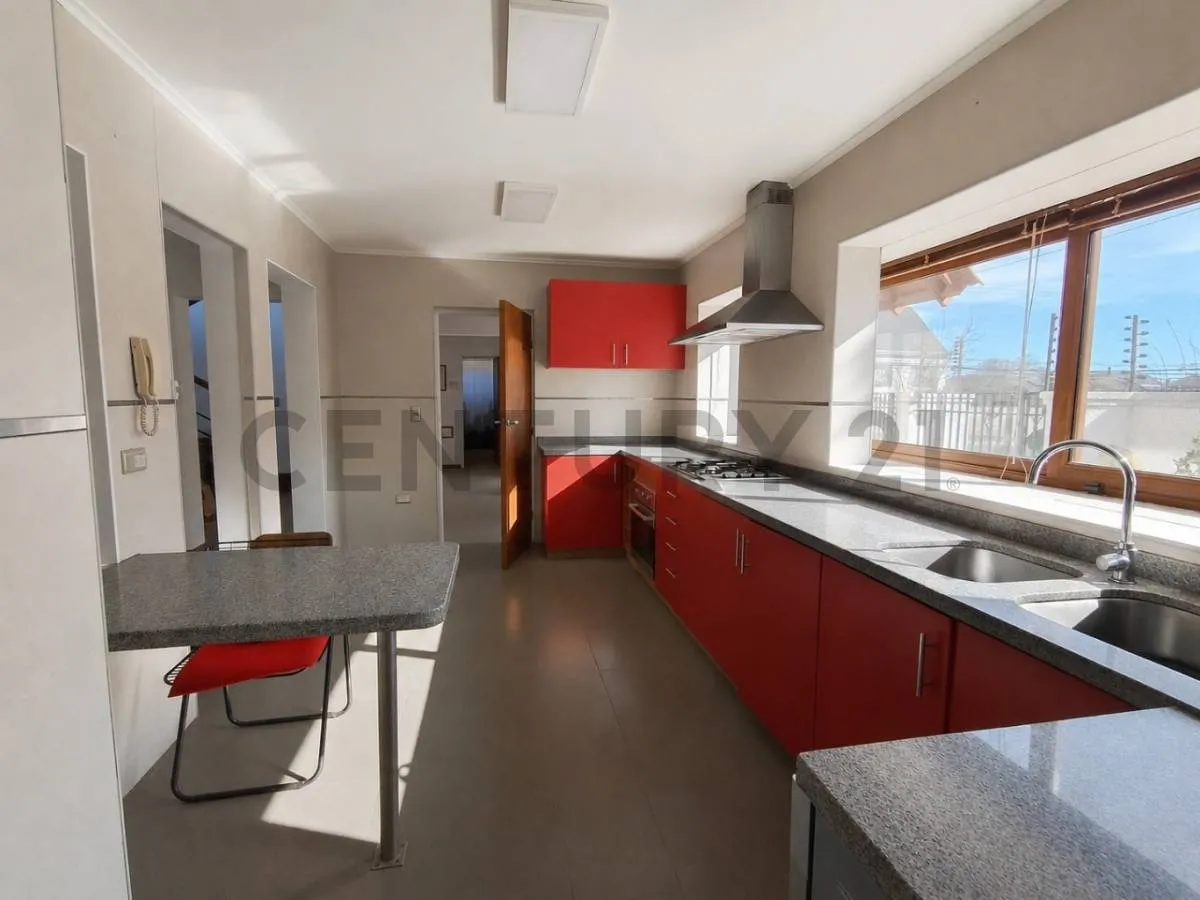 Imagen 5 de 25 de Arriendo Casa Con Piscina En Bosques De Montemar
