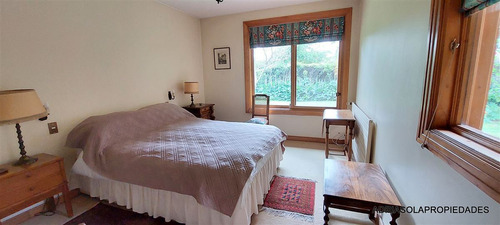 Casona Patronal 4 D 4 B 541 M2 En 9.851 M2 De Parque