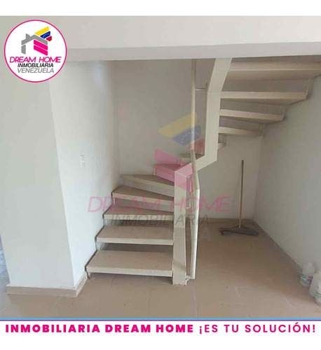 Apartamento Dúplex En Venta Res. Laureles Country - Charallave