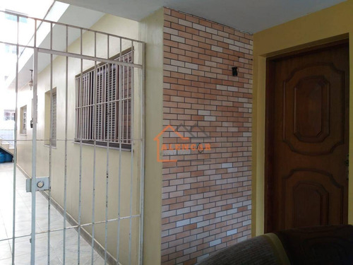 Duas Casas Em Excelente Localização Sendo 1 Sobrado Com 4 Dormitórios À Venda, Área Total 264 M² Por R$ 900.000 - Vila Carrão - São Paulo/sp - So0251