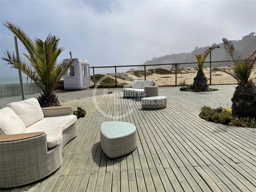 Departamento En Venta De 3 Dorm. En Algarrobo
