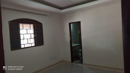 Casa Para Venda Em Ra Xiv São Sebastião, São Francisco, 3 Dormitórios, 1 Suíte, 1 Banheiro, 8 Vagas - M0373_1-1752530