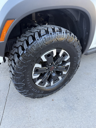 Nissan Frontier 3.8 V6 Pro-4X 4Wd At