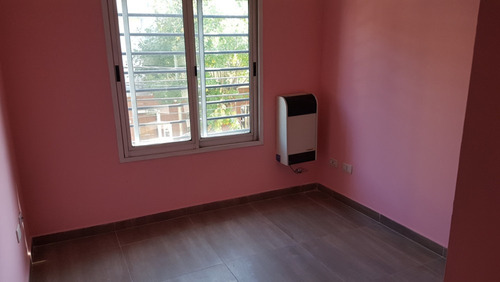 Ph De 3 Ambientes - 70 M²