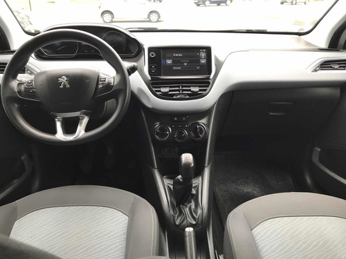 Peugeot 208 1.5 Allure Touchscreen 2014