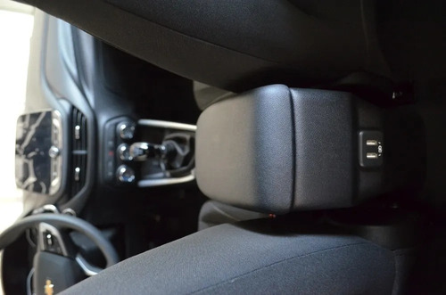 Chevrolet Onix Plus 1.2 Lt Minimo Y Cuotas Av P01